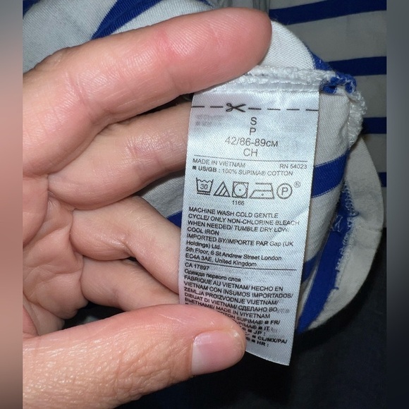 Banana Republic Blue & White Striped Bell Sleeve Top - Size Small - Picture 4 of 7